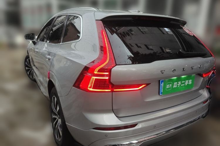Used Volvo XC60 2023 B5 4x4 Smart Luxury Edition Rear Left 45 Deg