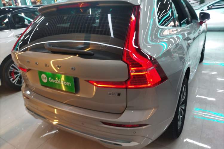Used Volvo XC60 2023 B5 4x4 Smart Luxury Edition Rear