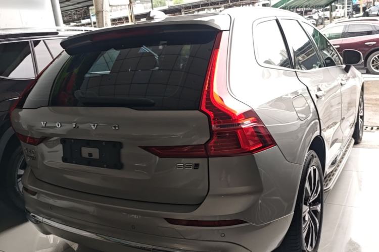 Used Volvo XC60 2023 B5 4x4 Smart Luxury Edition Rear Right 45 Deg