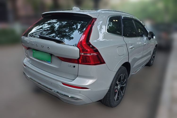 Used Volvo XC60 2023 B5 4x4 Smart Luxury Edition Rear Right 45 Deg