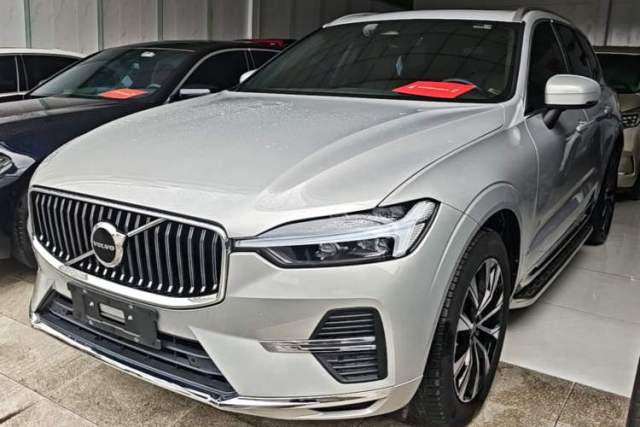 Used Volvo XC60 2023 B5 4x4 Smart Luxury Edition
