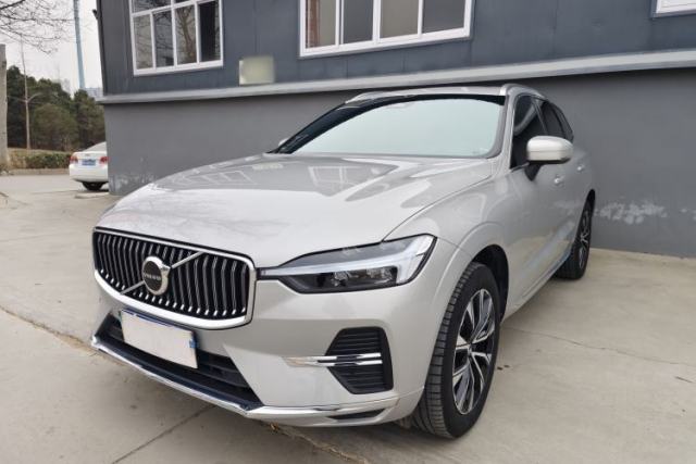 Used Volvo XC60 2023 B5 4x4 Smart Luxury Edition