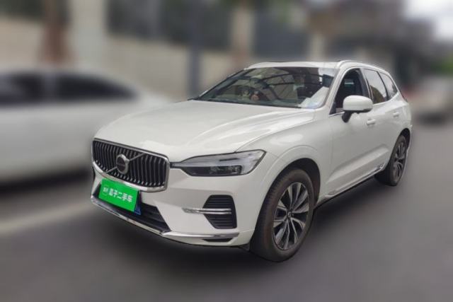 Used Volvo XC60 2023 B5 4x4 Smart Luxury Edition
