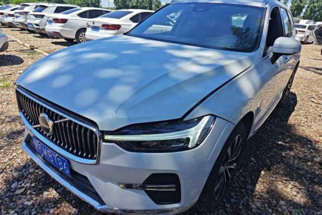 Used Volvo XC60 2023 B5 4x4 Smart Luxury Edition