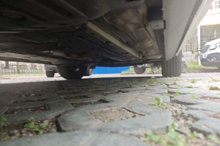 Used Volvo XC60 2023 B5 4x4 Smart Luxury Edition Chassis Front Left