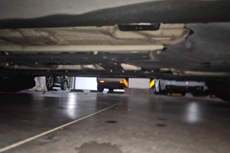 Used Volvo XC60 2023 B5 4x4 Smart Luxury Edition Chassis Front Left