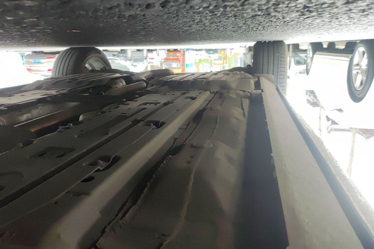 Used Volvo XC60 2023 B5 4x4 Smart Luxury Edition Chassis Front Right