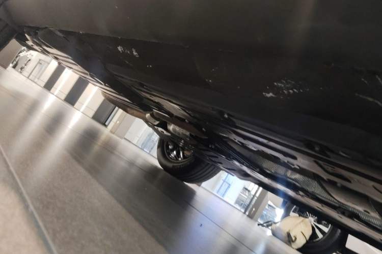 Used Volvo XC60 2023 B5 4x4 Smart Luxury Edition Chassis Front Right