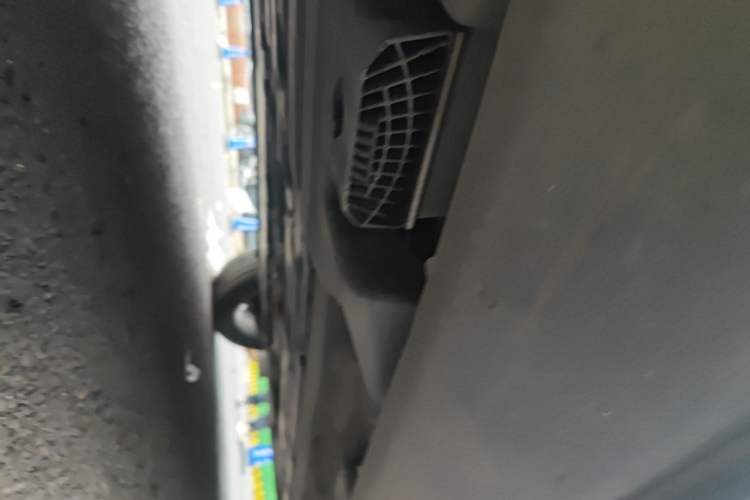 Used Volvo XC60 2023 B5 4x4 Smart Luxury Edition Chassis Rear Right