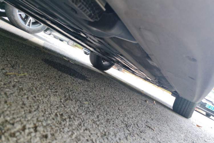 Used Volvo XC60 2023 B5 4x4 Smart Luxury Edition Chassis Rear Right