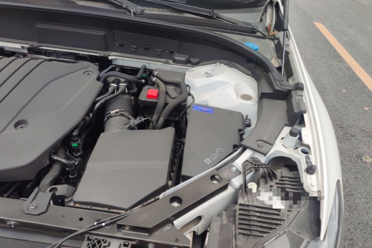 Used Volvo XC60 2023 B5 4x4 Smart Luxury Edition Engine Bay Left