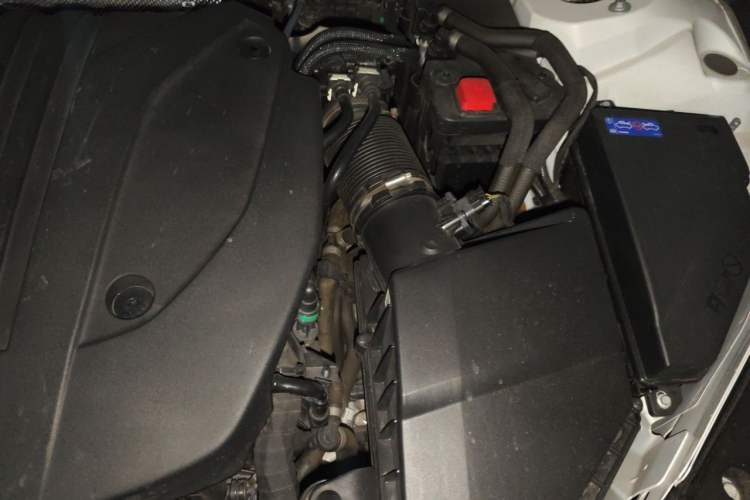 Used Volvo XC60 2023 B5 4x4 Smart Luxury Edition Engine Bay Left