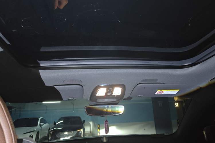 Used Volvo XC60 2023 B5 4x4 Smart Luxury Edition Headliner
