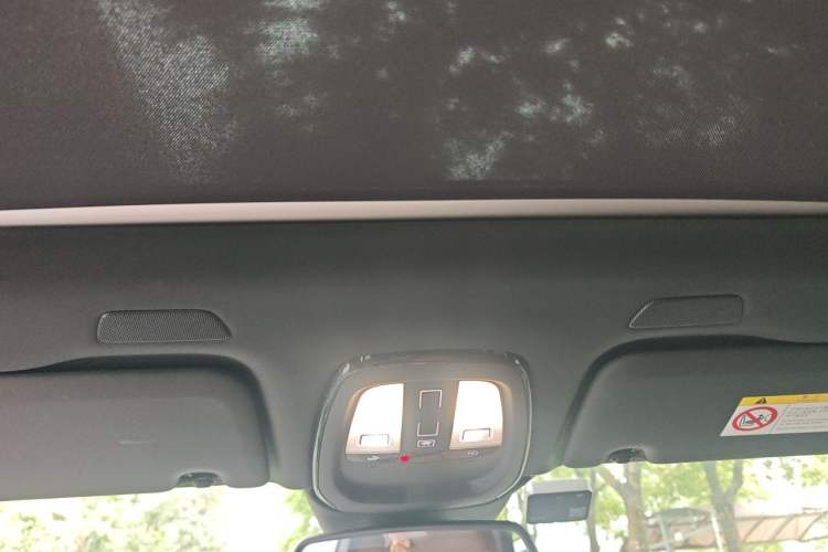 Used Volvo XC60 2023 B5 4x4 Smart Luxury Edition Headliner