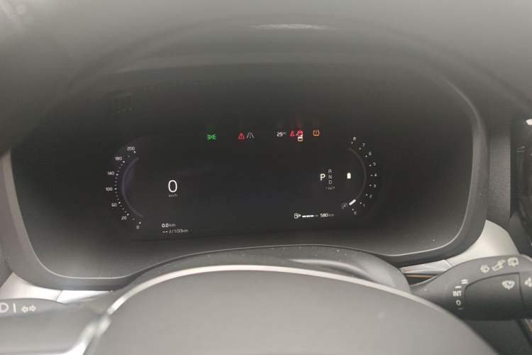 Used Volvo XC60 2023 B5 4x4 Smart Luxury Edition Instrument Cluster