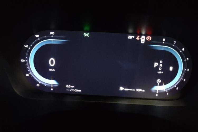 Used Volvo XC60 2023 B5 4x4 Smart Luxury Edition Instrument Cluster