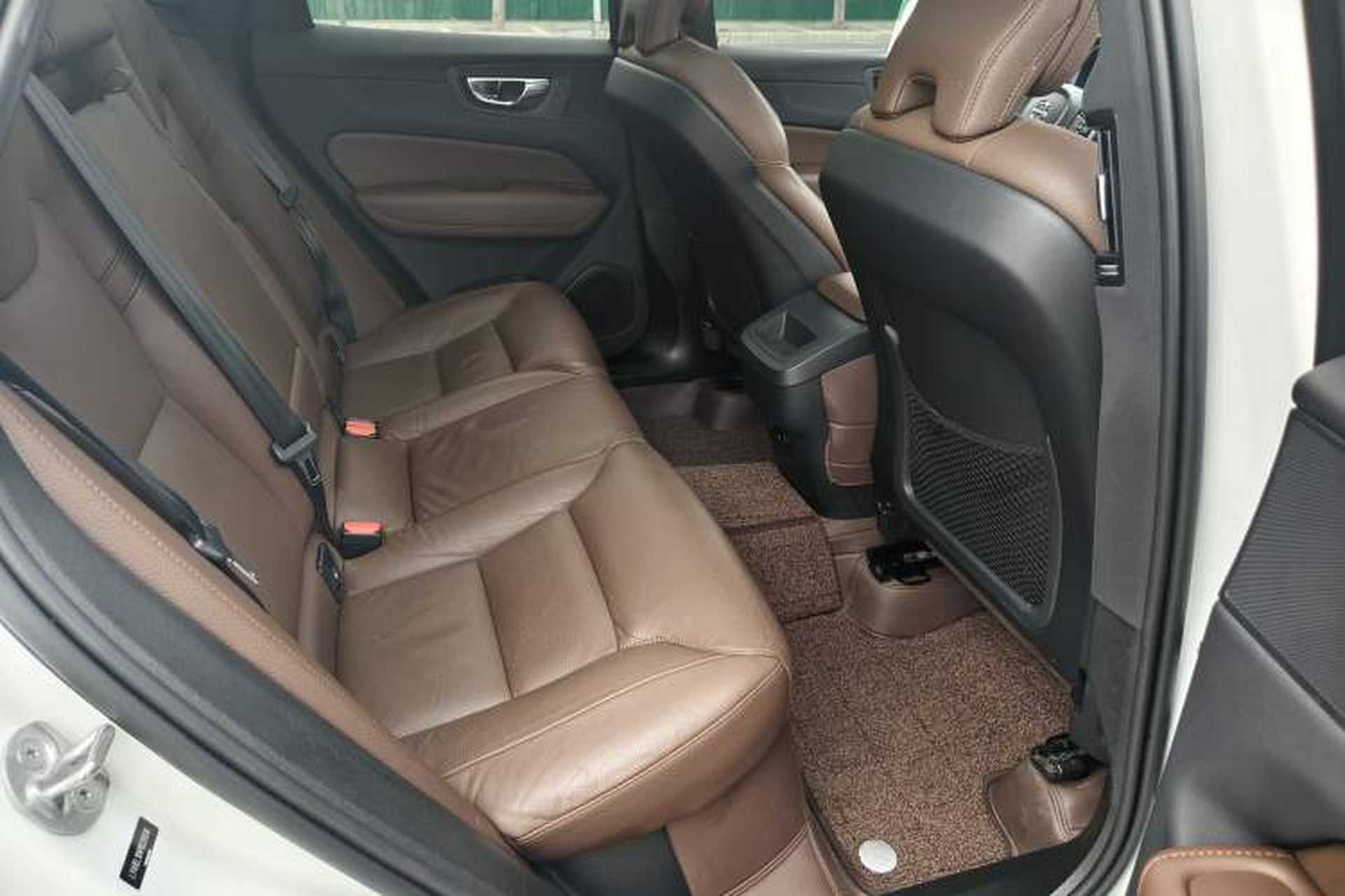 Used Volvo XC60 2023 B5 4x4 Smart Luxury Edition Interior 7