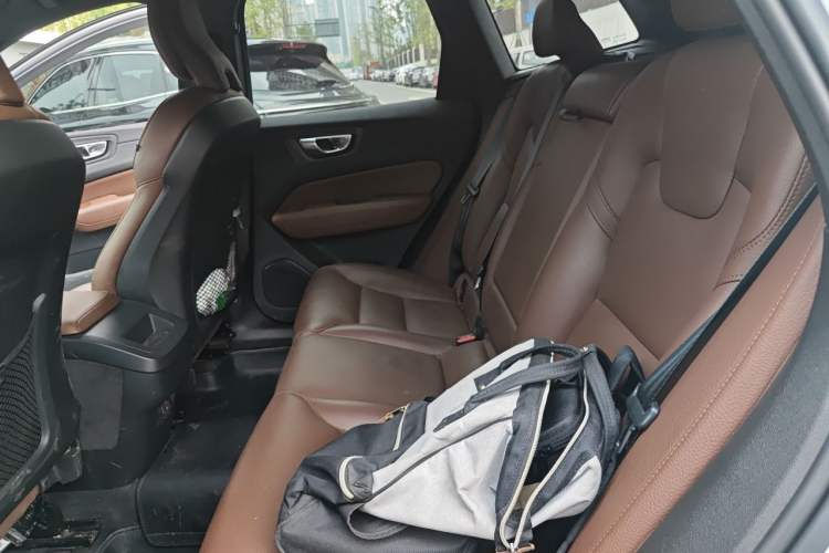 Used Volvo XC60 2023 B5 4x4 Smart Luxury Edition Left Rear Seat