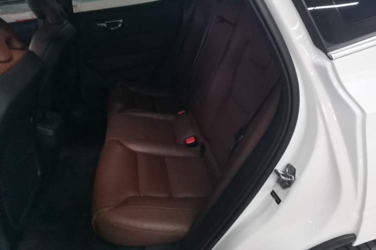 Used Volvo XC60 2023 B5 4x4 Smart Luxury Edition Left Rear Seat