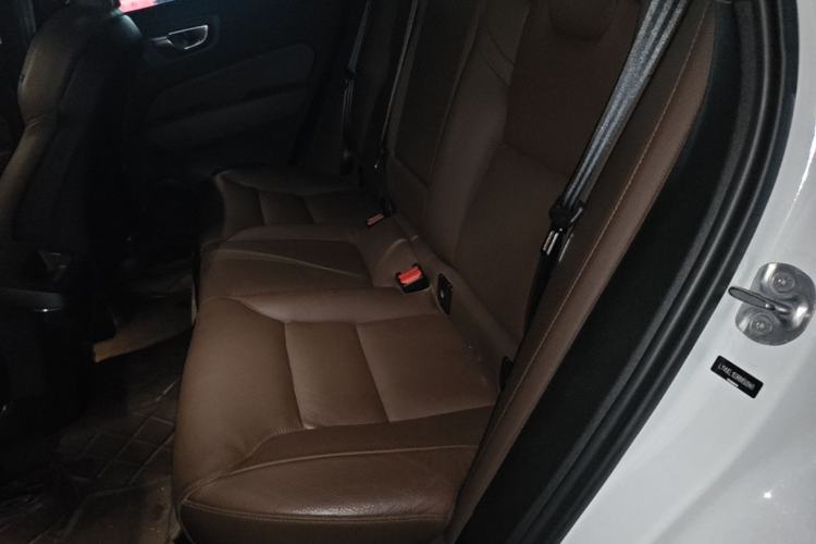 Used Volvo XC60 2023 B5 4x4 Smart Luxury Edition Left Rear Seat