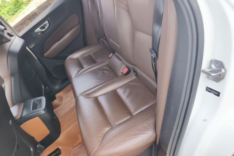 Used Volvo XC60 2023 B5 4x4 Smart Luxury Edition Left Rear Seat