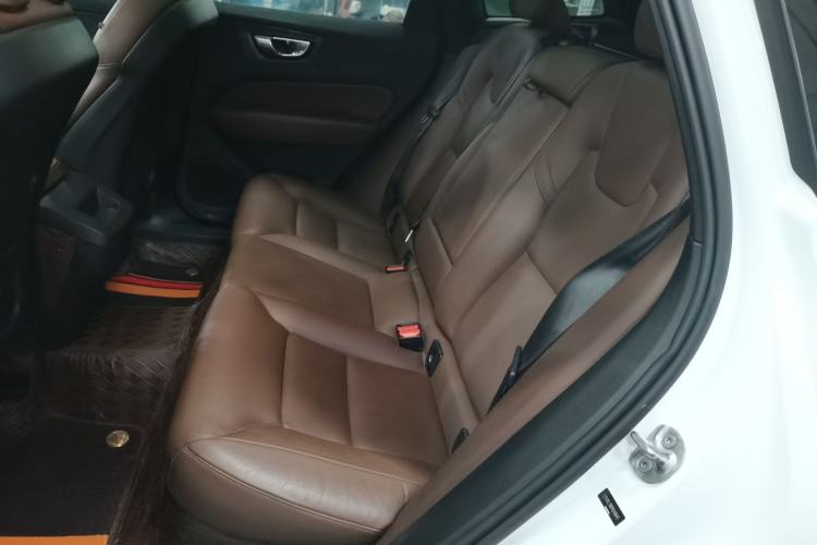 Used Volvo XC60 2023 B5 4x4 Smart Luxury Edition Left Rear Seat