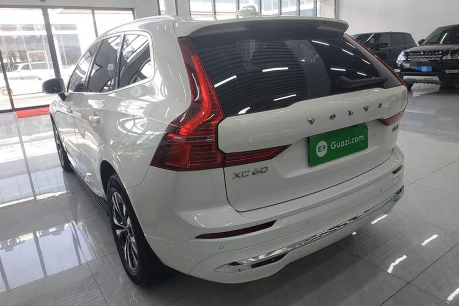 Used Volvo XC60 2023 B5 4x4 Smart Luxury Edition Rear Left 45 Deg