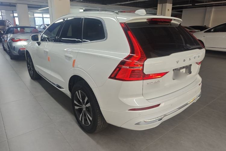 Used Volvo XC60 2023 B5 4x4 Smart Luxury Edition Rear Left 45 Deg