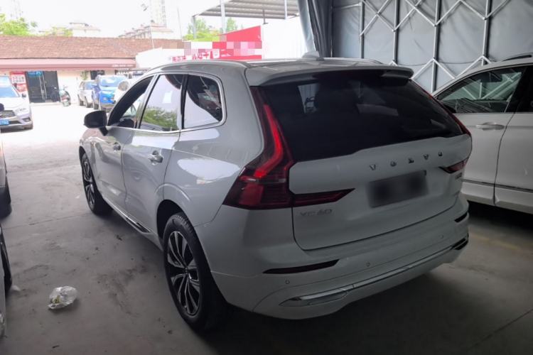 Used Volvo XC60 2023 B5 4x4 Smart Luxury Edition Rear Left 45 Deg