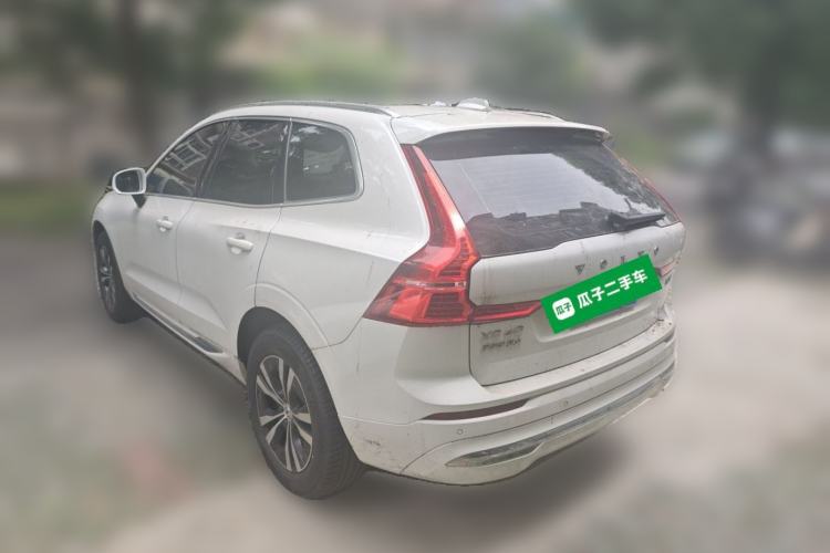 Used Volvo XC60 2023 B5 4x4 Smart Luxury Edition Rear Left 45 Deg