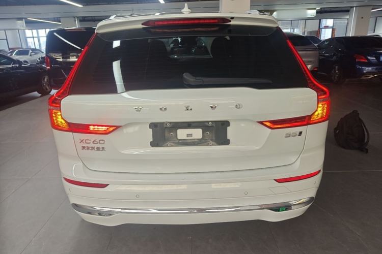Used Volvo XC60 2023 B5 4x4 Smart Luxury Edition Rear