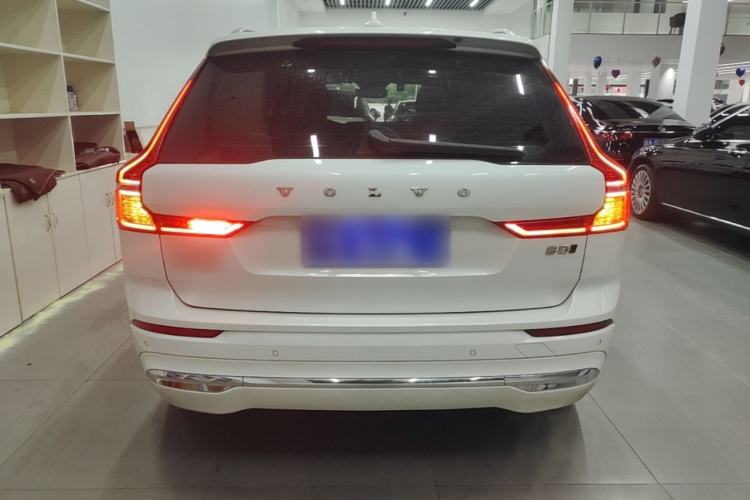 Used Volvo XC60 2023 B5 4x4 Smart Luxury Edition Rear