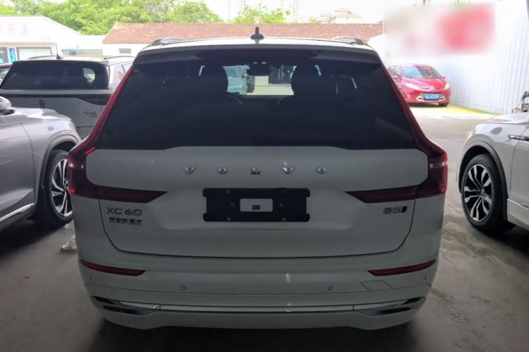 Used Volvo XC60 2023 B5 4x4 Smart Luxury Edition Rear