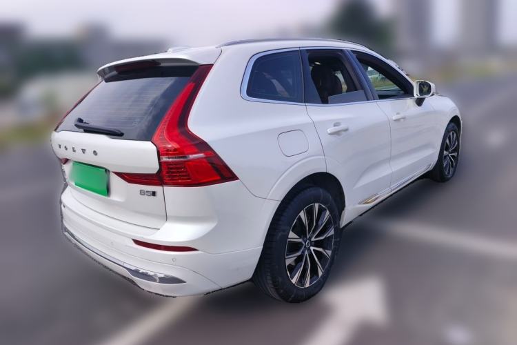 Used Volvo XC60 2023 B5 4x4 Smart Luxury Edition Rear Right 45 Deg
