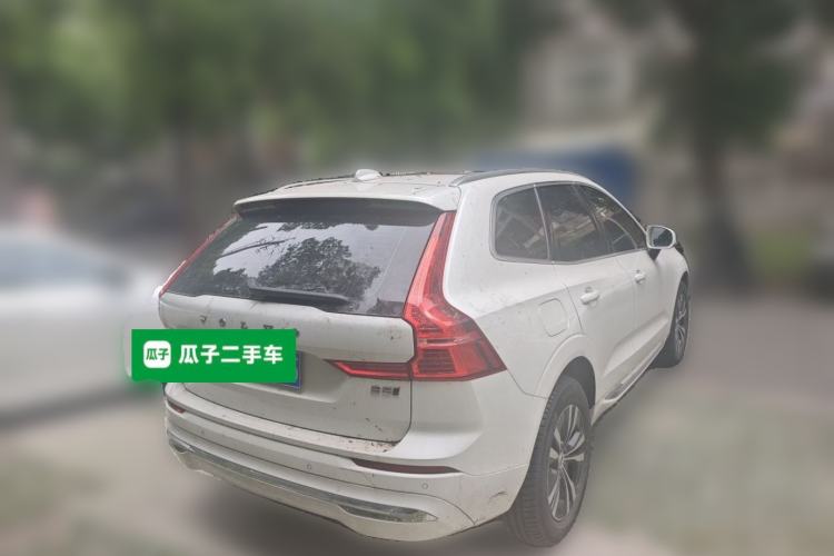 Used Volvo XC60 2023 B5 4x4 Smart Luxury Edition Rear Right 45 Deg