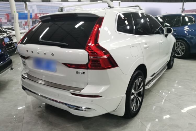Used Volvo XC60 2023 B5 4x4 Smart Luxury Edition Rear Right 45 Deg