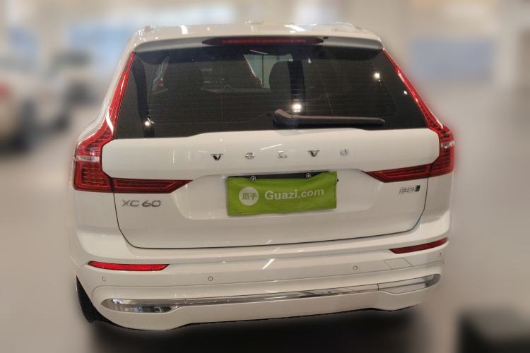 Used Volvo XC60 2023 B5 4x4 Smart Luxury Edition Rear