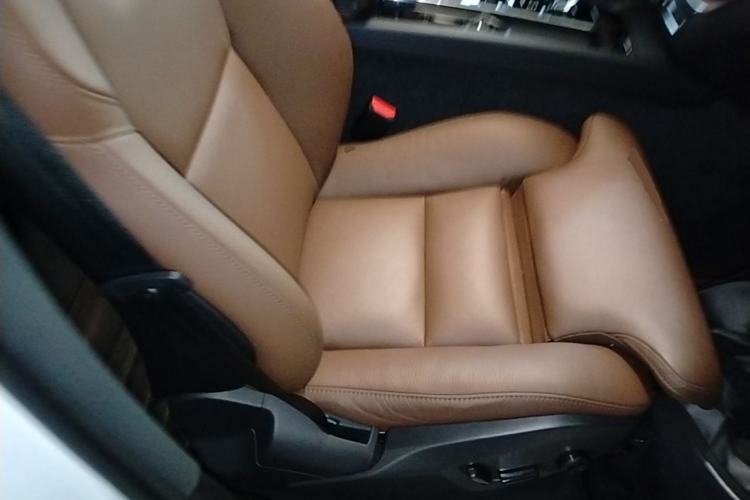 Used Volvo XC60 2023 B5 4x4 Smart Luxury Edition Right Front Seat