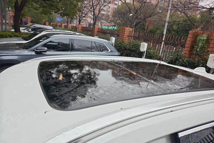 Used Volvo XC60 2023 B5 4x4 Smart Luxury Edition Roof
