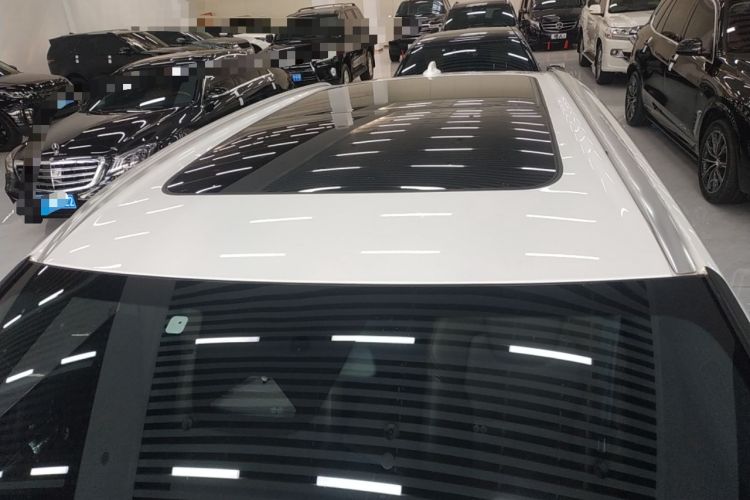 Used Volvo XC60 2023 B5 4x4 Smart Luxury Edition Roof