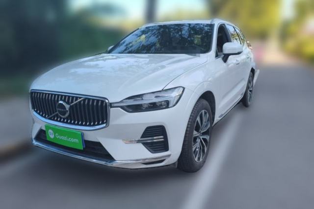 Used Volvo XC60 2023 B5 4x4 Smart Luxury Edition