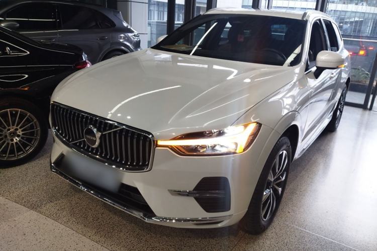 Used Volvo XC60 2023 B5 4x4 Smart Luxury Edition Guazi used car, China used car export, Used car for sale, Used cars, Cheapest cars for sale