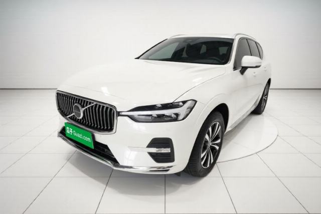 Used Volvo XC60 2023 B5 4x4 Smart Luxury Edition