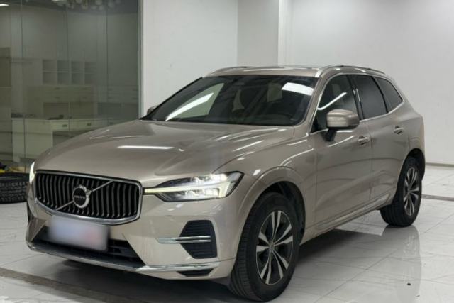 Used Volvo XC60 2023 B5 4x4 Smart Luxury Edition