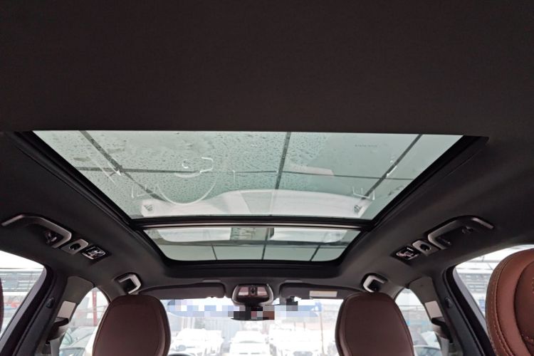 Used Volvo XC60 2023 B5 4x4 Smart Luxury Edition Headliner