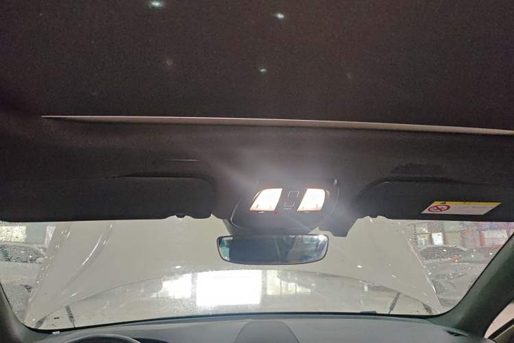 Used Volvo XC60 2023 B5 4x4 Smart Luxury Edition Headliner