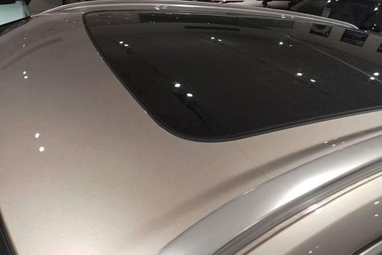 Used Volvo XC60 2023 B5 4x4 Smart Luxury Edition Roof