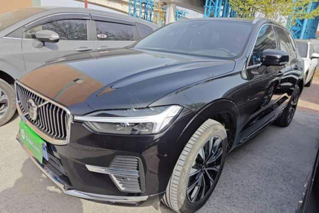 Used Volvo XC60 2024 B5 4x4 Smart Luxury Edition