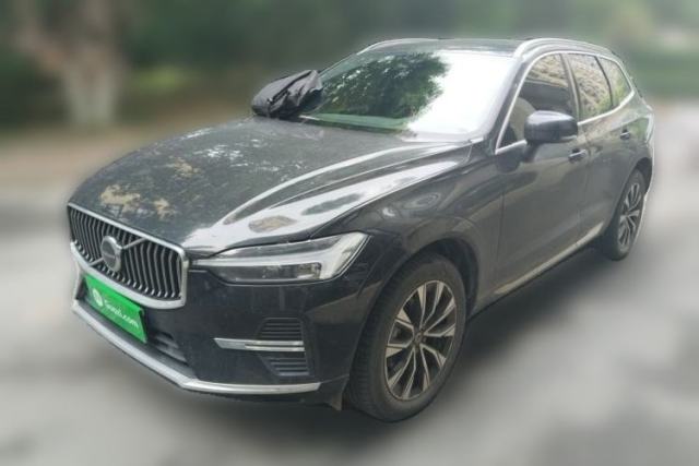 Used Volvo XC60 2024 B5 4x4 Smart Luxury Edition