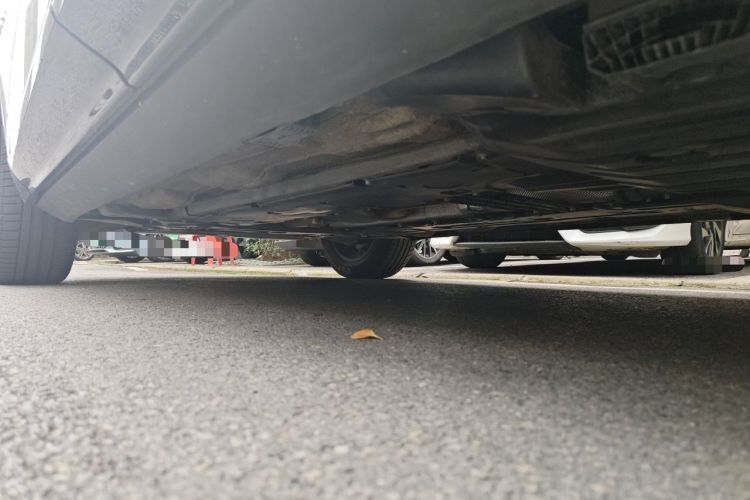 Used Volvo XC60 2024 B5 4x4 Smart Luxury Edition Chassis Rear Left